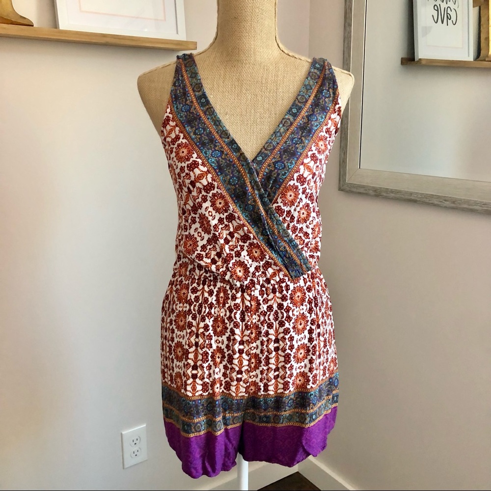 Surplice Boho Floral Criss Cross Back Romper - Picture 15 of 16